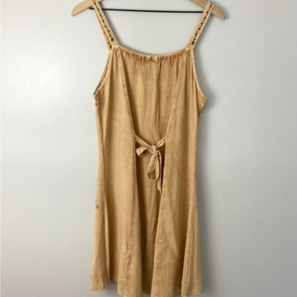 MAGIC embroidered rayon tie back sun dress - Picture 2 of 4